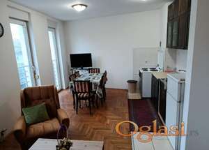 Izdajem stan na Podbari